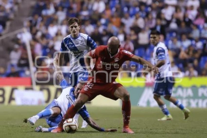 FÚTBOL . CLUB PUEBLA VS TOLUCA