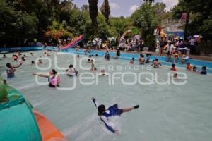 SÁBADO DE GLORIA . BALNEARIO