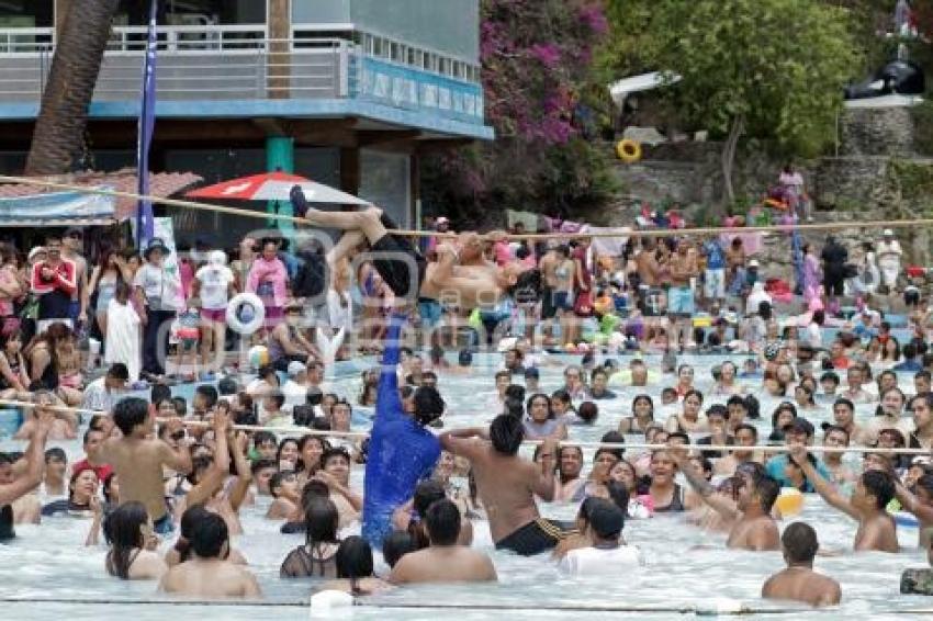 SÁBADO DE GLORIA . BALNEARIO