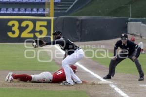 BÉISBOL . ÁGUILA VS TOROS