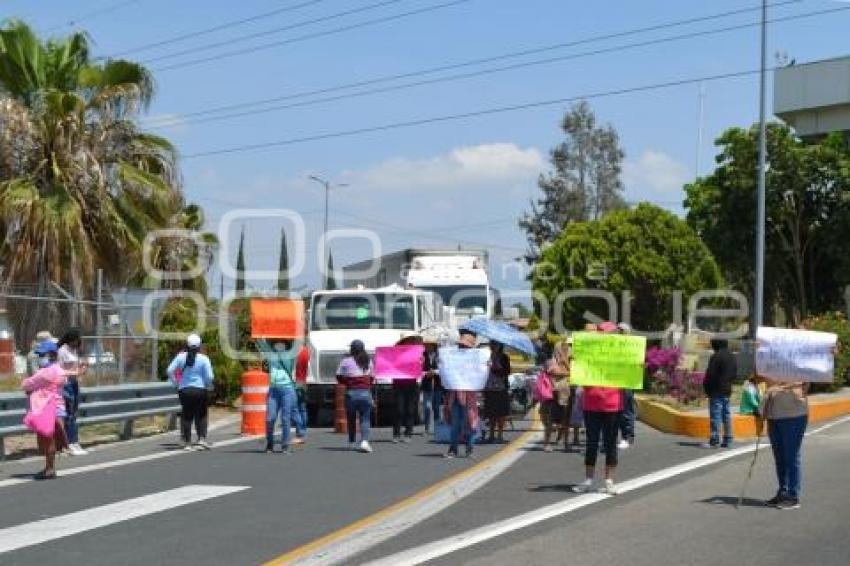 MANIFESTACIÓN ANTI LLUVIAS