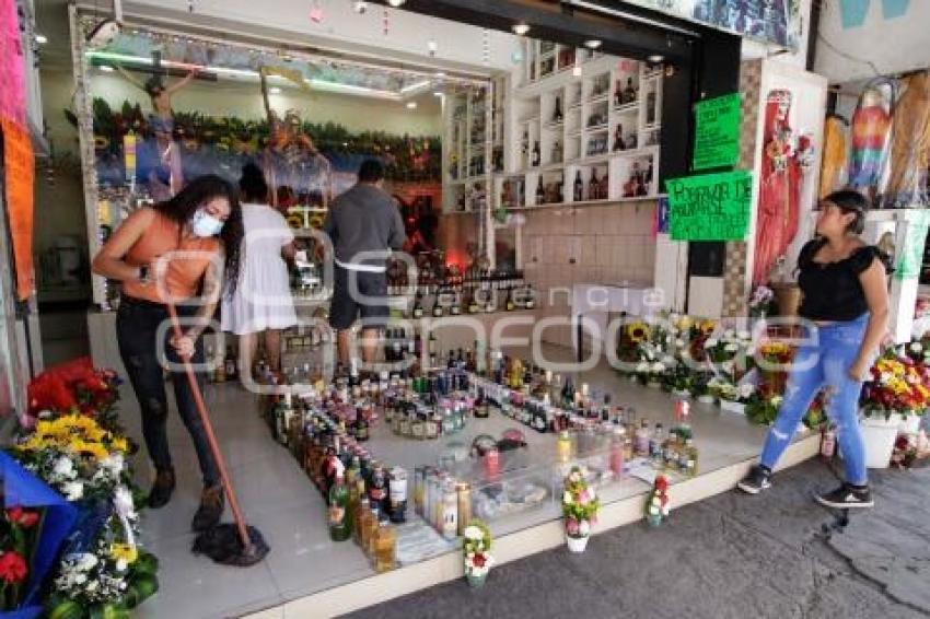 ALTAR SANTA MUERTE