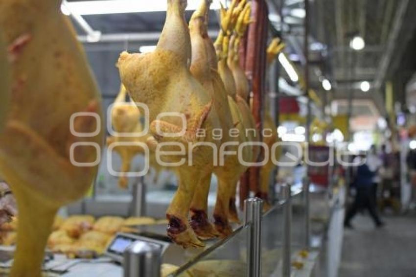 TLAXCALA . ECONOMÍA. POLLO