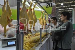 TLAXCALA . ECONOMÍA. POLLO