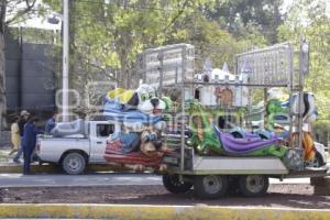 FERIA DE PUEBLA . JUEGOS MECÁNICOS