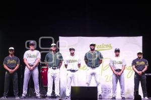 PRESENTACIÓN . PERICOS DE PUEBLA