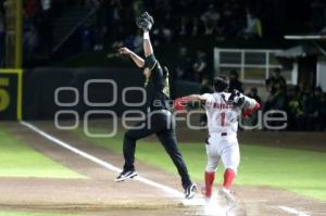 BÉISBOL . PERICOS VS PIRATAS