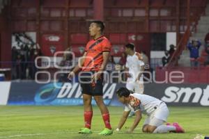 FÚTBOL . COYOTES VS CORRECAMINOS