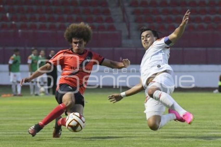 FÚTBOL . COYOTES VS CORRECAMINOS