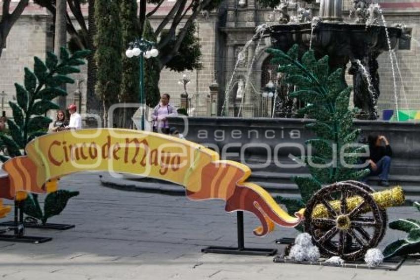 ZÓCALO . ADORNOS 5 DE MAYO