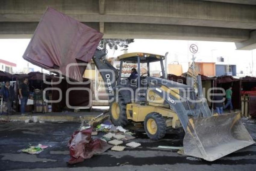 OPERATIVO . MERCADO AMALUCAN