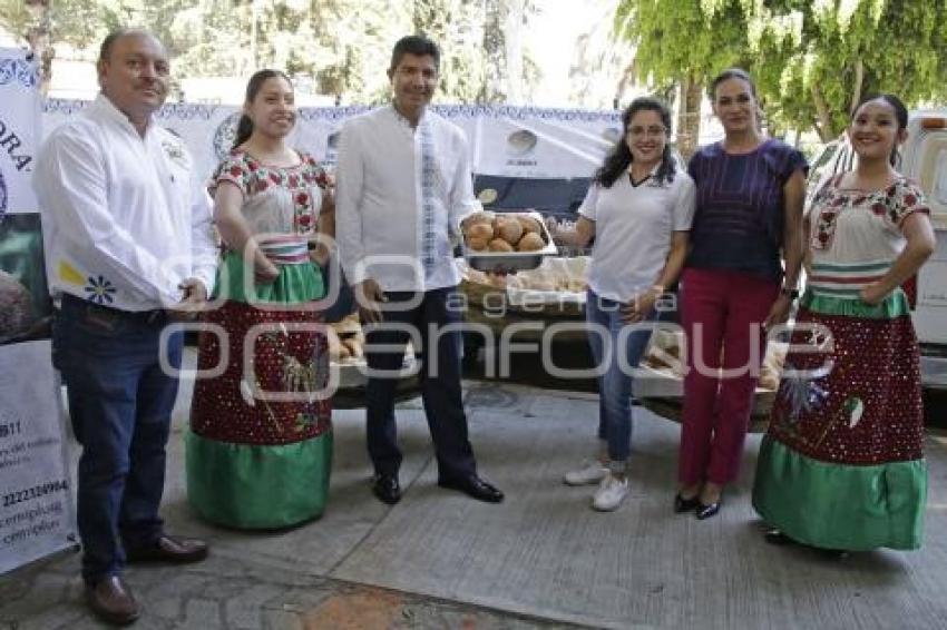 FERIA DE LA CEMITA