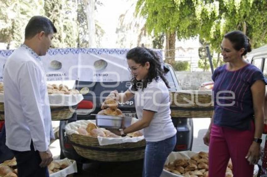 FERIA DE LA CEMITA