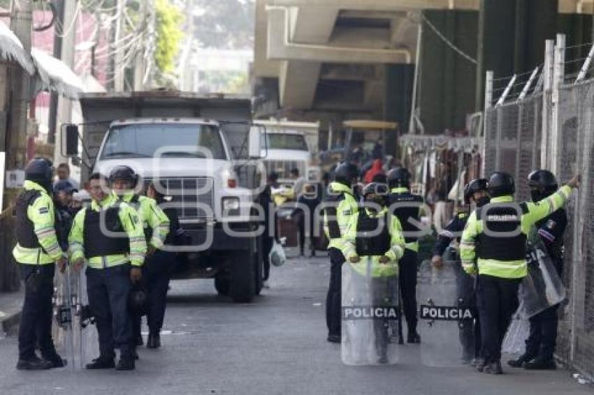 OPERATIVO . MERCADO AMALUCAN