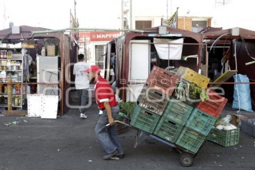 OPERATIVO . MERCADO AMALUCAN