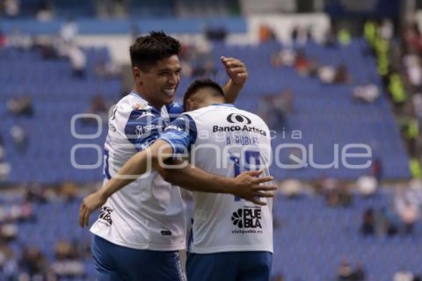 FÚTBOL . CLUB PUEBLA VS XOLOS