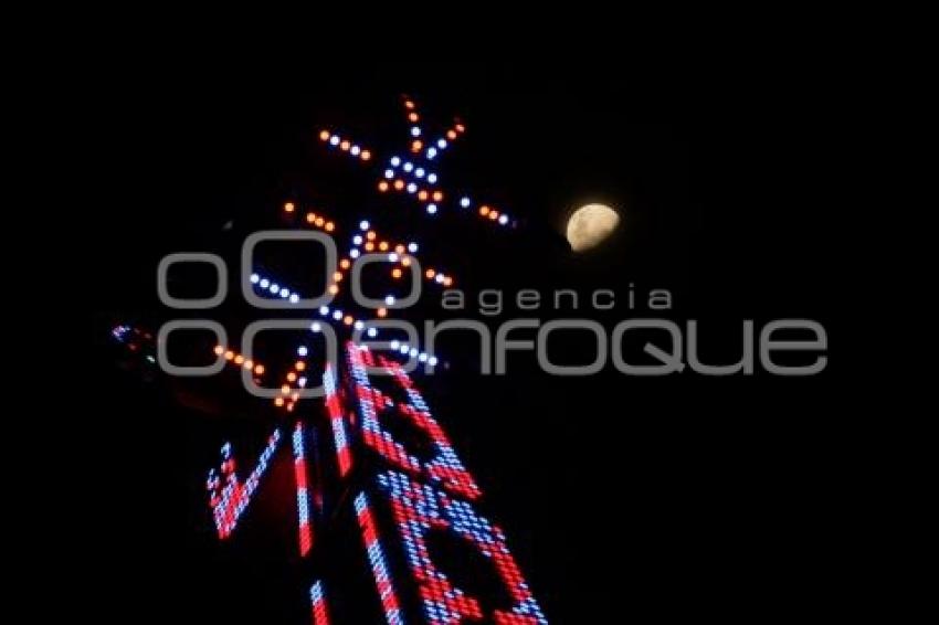 FERIA DE PUEBLA . LUNA CRECIENTE