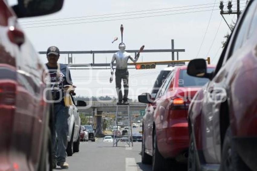 TLAXCALA . MALABARISTA 