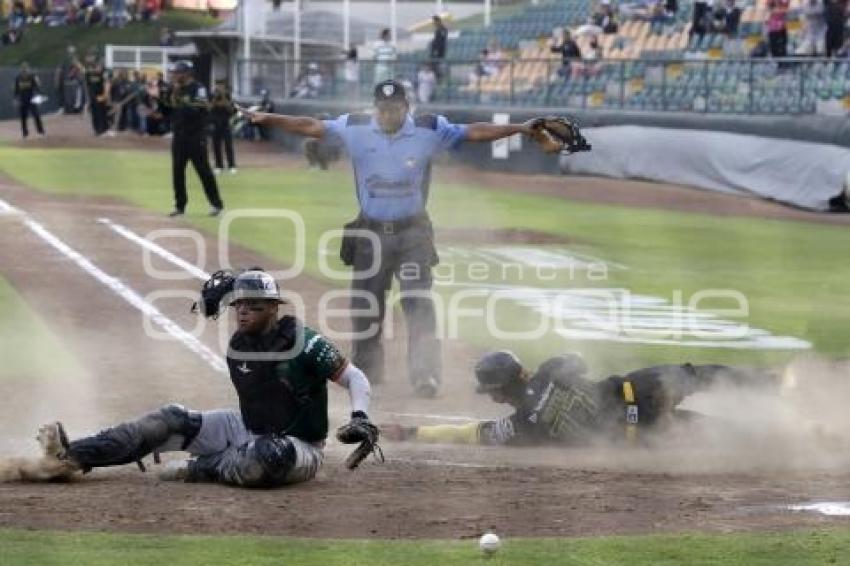 BÉISBOL . PERICOS VS LEONES