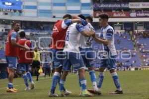 FÚTBOL . CLUB PUEBLA VS XOLOS