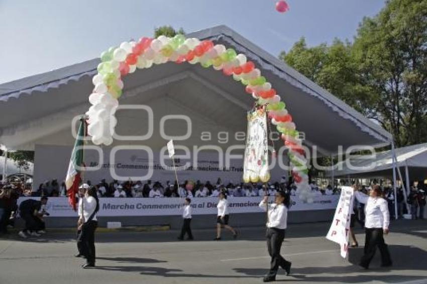 DÍA DEL TRABAJO . MARCHA