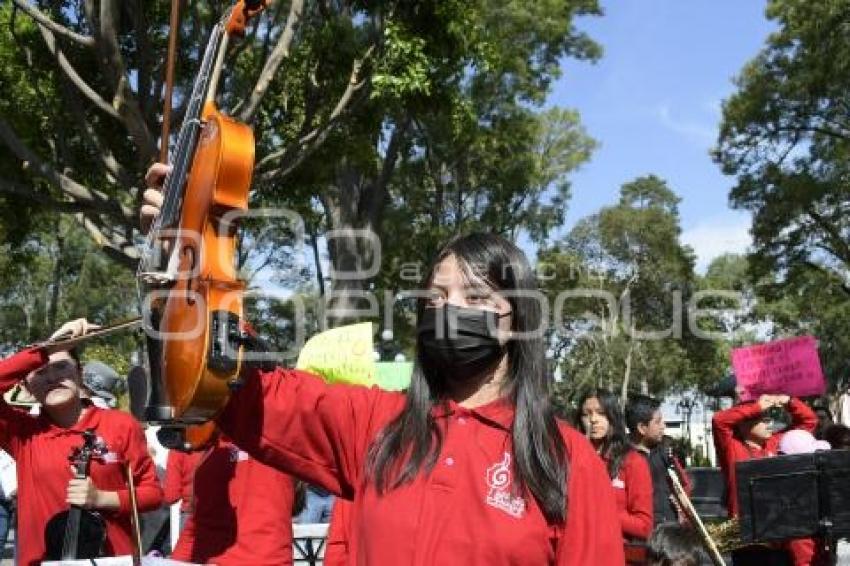 TLAXCALA . MANIFESTACIÓN ESCUELA DE MÚSICA