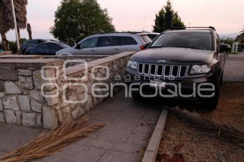 ESTACIONAMIENTO FERIA