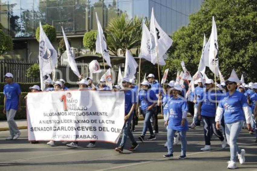 DÍA DEL TRABAJO . MARCHA