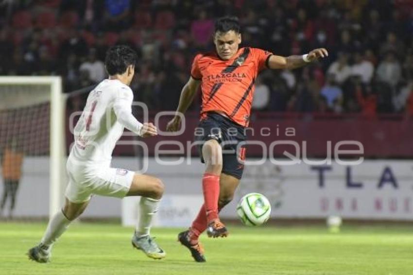 FÚTBOL . COYOTES VS TAPATÍO