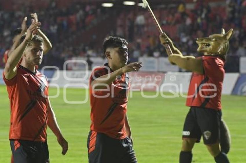 FÚTBOL . COYOTES VS TAPATÍO