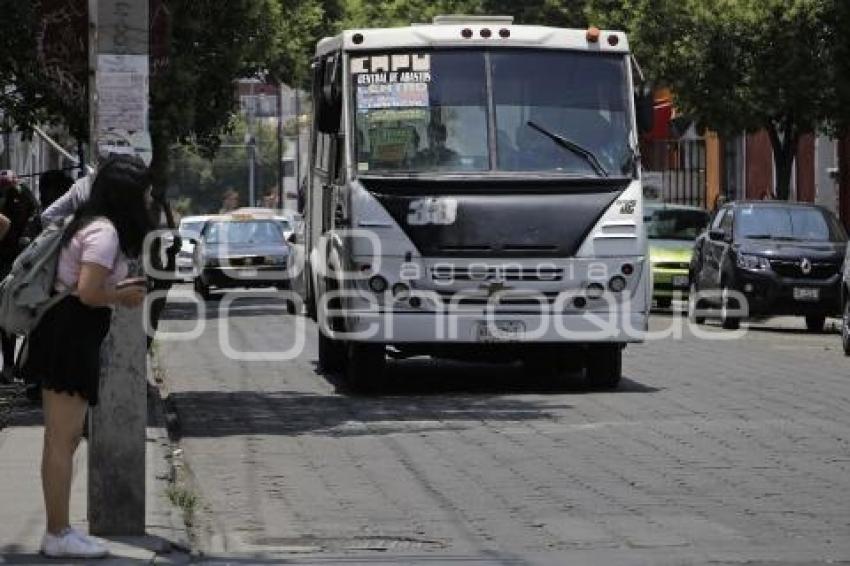 TRANSPORTE PÚBLICO