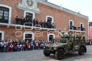 ATLIXCO . DESFILE 4 DE MAYO