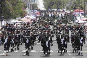 DESFILE 5 DE MAYO