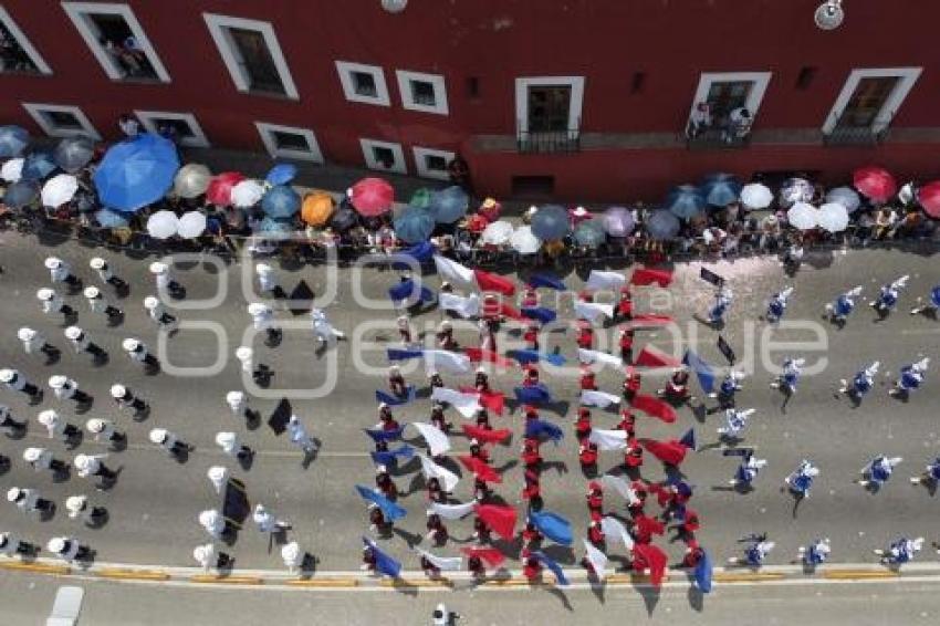 DESFILE 5 DE MAYO