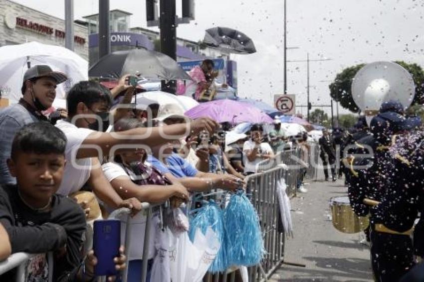 DESFILE 5 DE MAYO