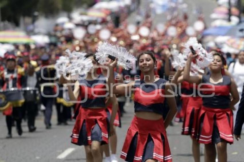 DESFILE 5 DE MAYO