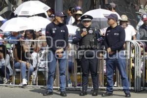 DESFILE . POLICÍA MUNICIPAL