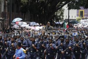 DESFILE 5 DE MAYO