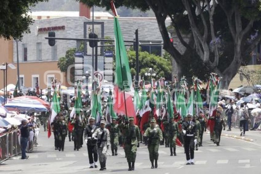 DESFILE 5 DE MAYO