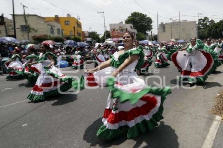 DESFILE 5 DE MAYO