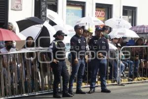 DESFILE . POLICÍA MUNICIPAL