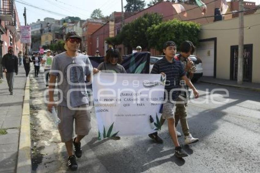 TLAXCALA . MARCHA CANNABIS