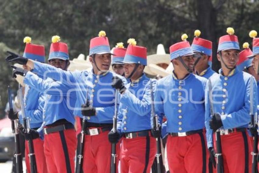 BATALLA DE PUEBLA . REPRESENTACIÓN