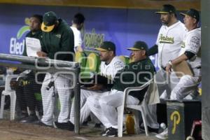 BÉISBOL . PERICOS VS AGUILA