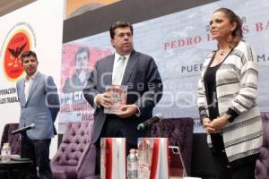 PEDRO HACES . PRESENTACIÓN LIBRO