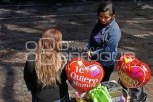 DÍA DE LA MADRE . REGALOS