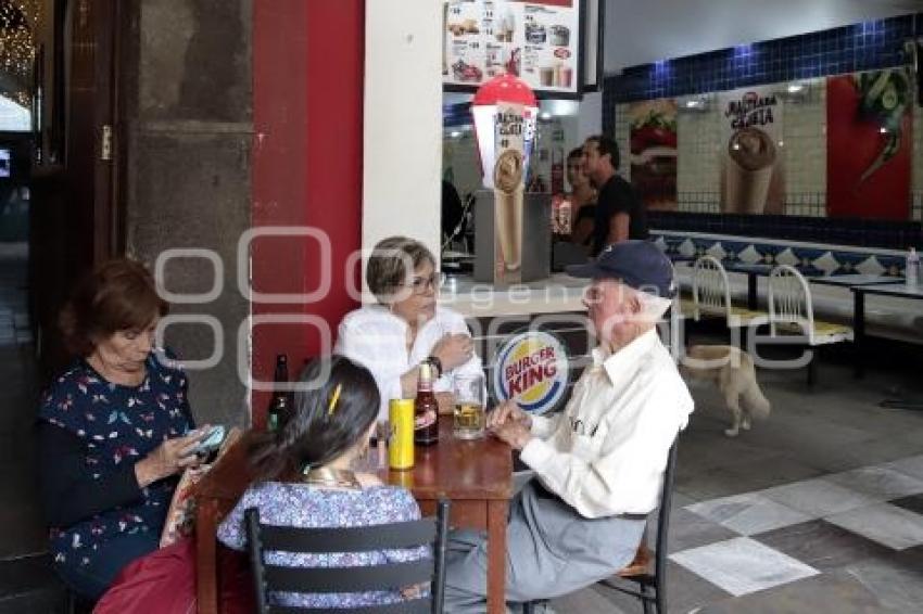 DÍA DE LAS MADRES . RESTAURANTES