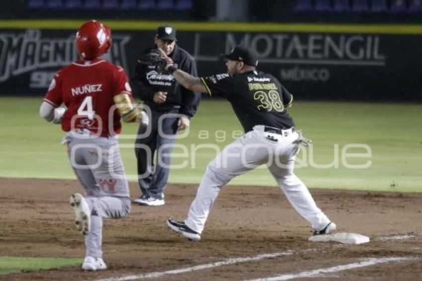 BÉISBOL . PERICOS VS ÁGUILA