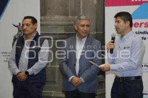 AYUNTAMIENTO . OOSL AUMENTO SALARIAL