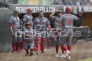 BÉISBOL . PERICOS VS DIABLOS